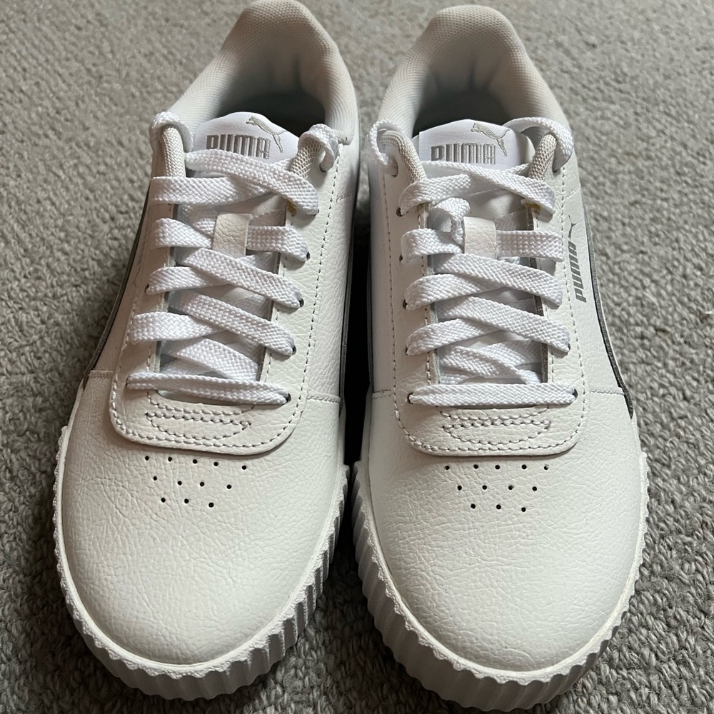 White Puma sneakers